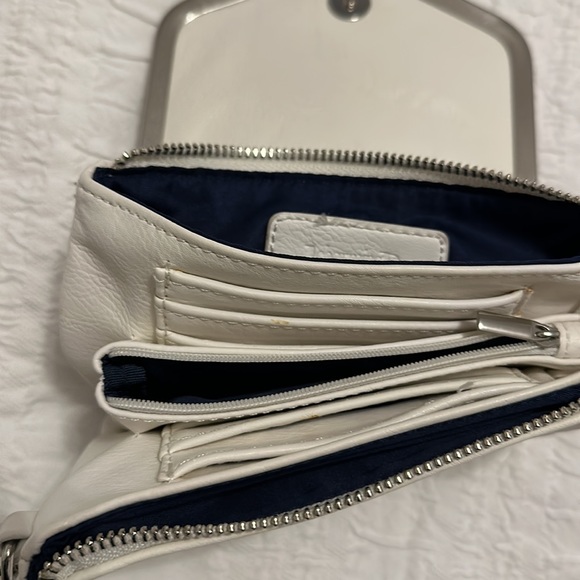 Charming Charlie Wallet - Picture 5 of 6